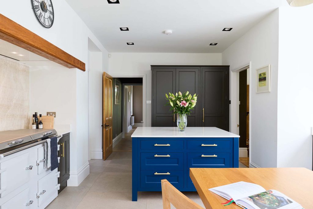 Full interior design and stunning refurbishment of a large family home in Goring / Streatley, South Oxfordshire